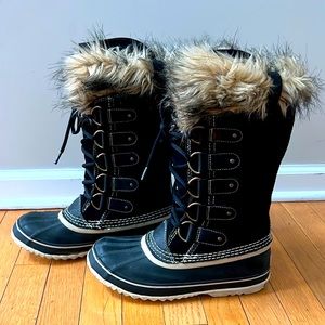 Women’s Sorel boots, size 8, EUC
